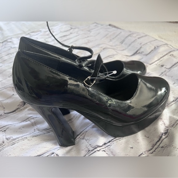 Demonia DOLLY-50 Platform Heels - Picture 8 of 10